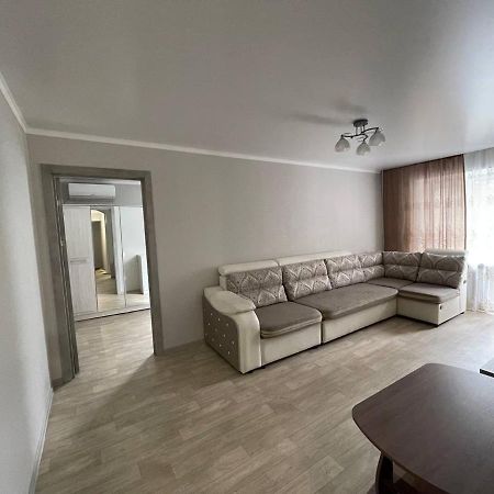 Apartment On Kievskaya Street Бішкек Екстер'єр фото