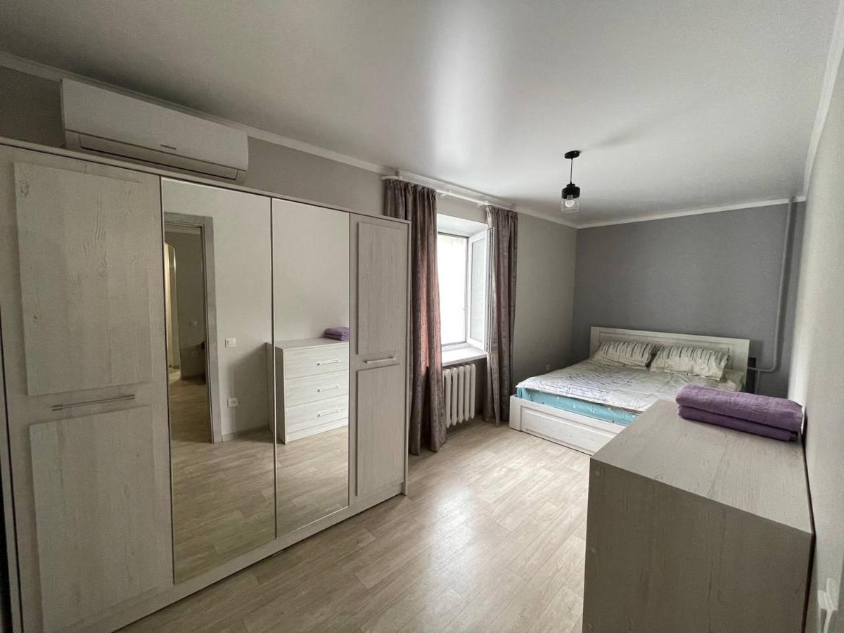 Apartment On Kievskaya Street Бішкек Екстер'єр фото